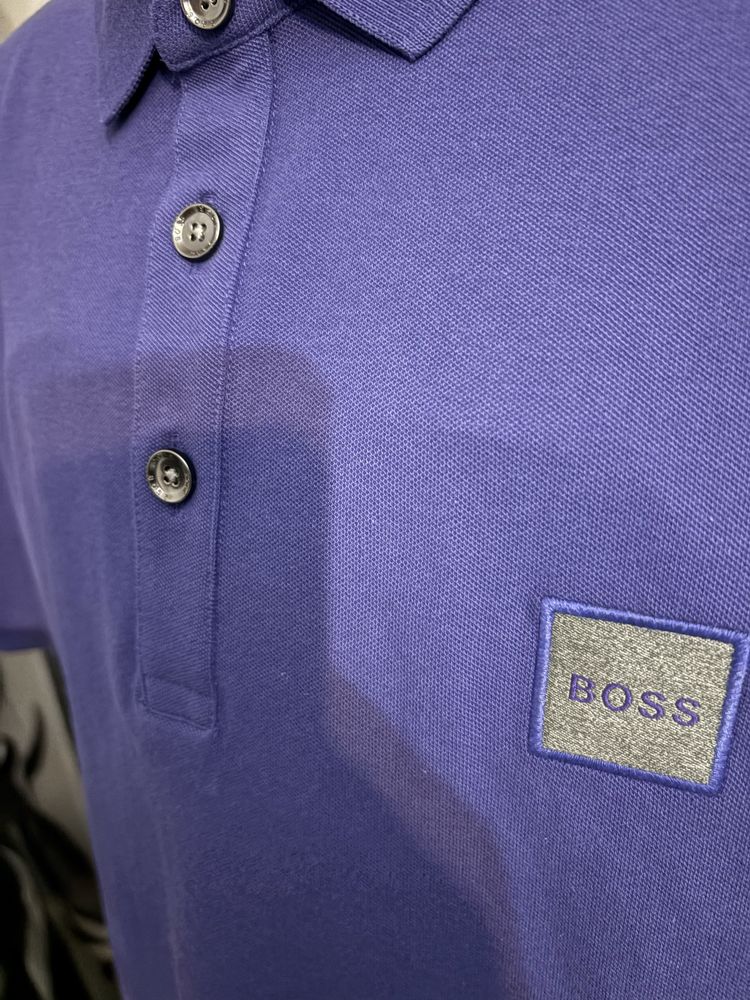 Hugo Boss тениски с яка