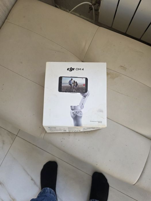 DJI  osmo mobile om  4