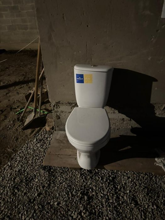 Продам б/у унитаз