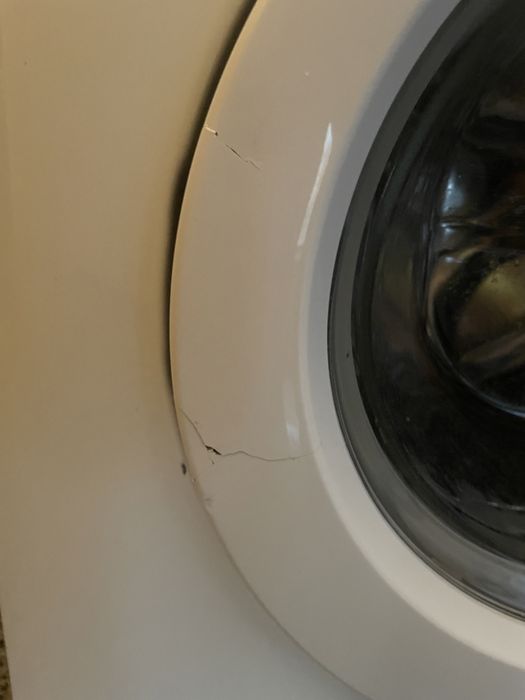 Продавам пералня PRIVILEG 53615