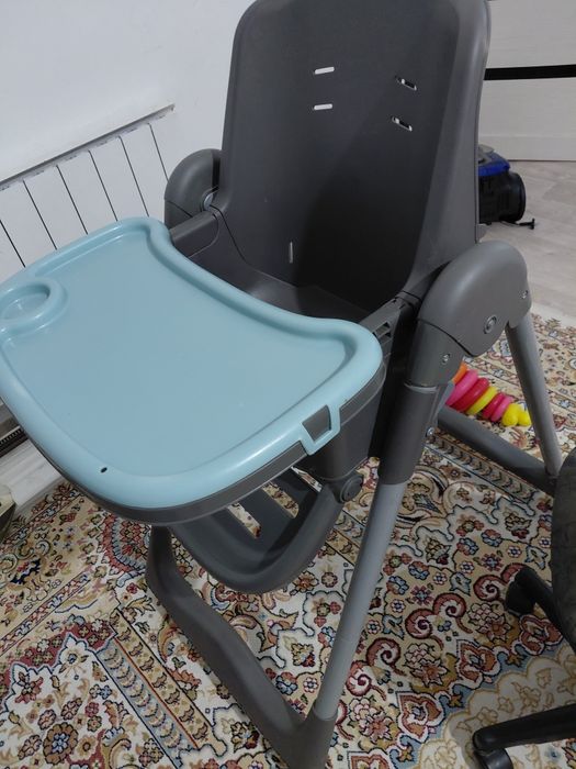 Стол для кормления