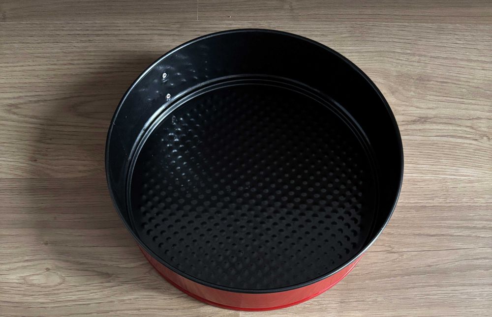 Tava cuptor 26 cm nouă