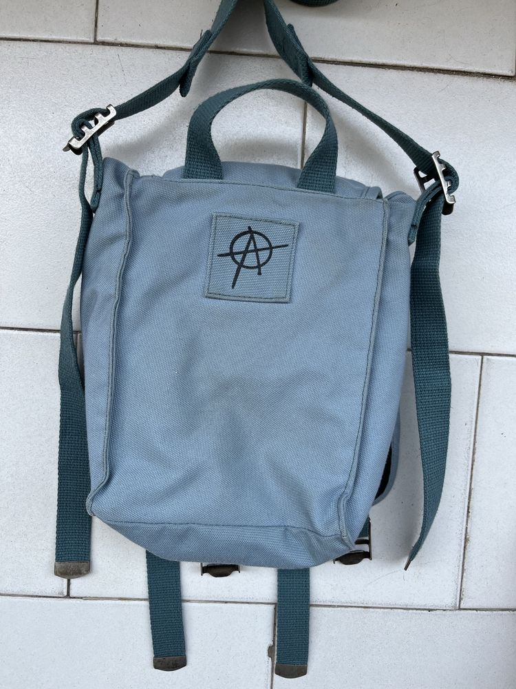 Чанта eastpak