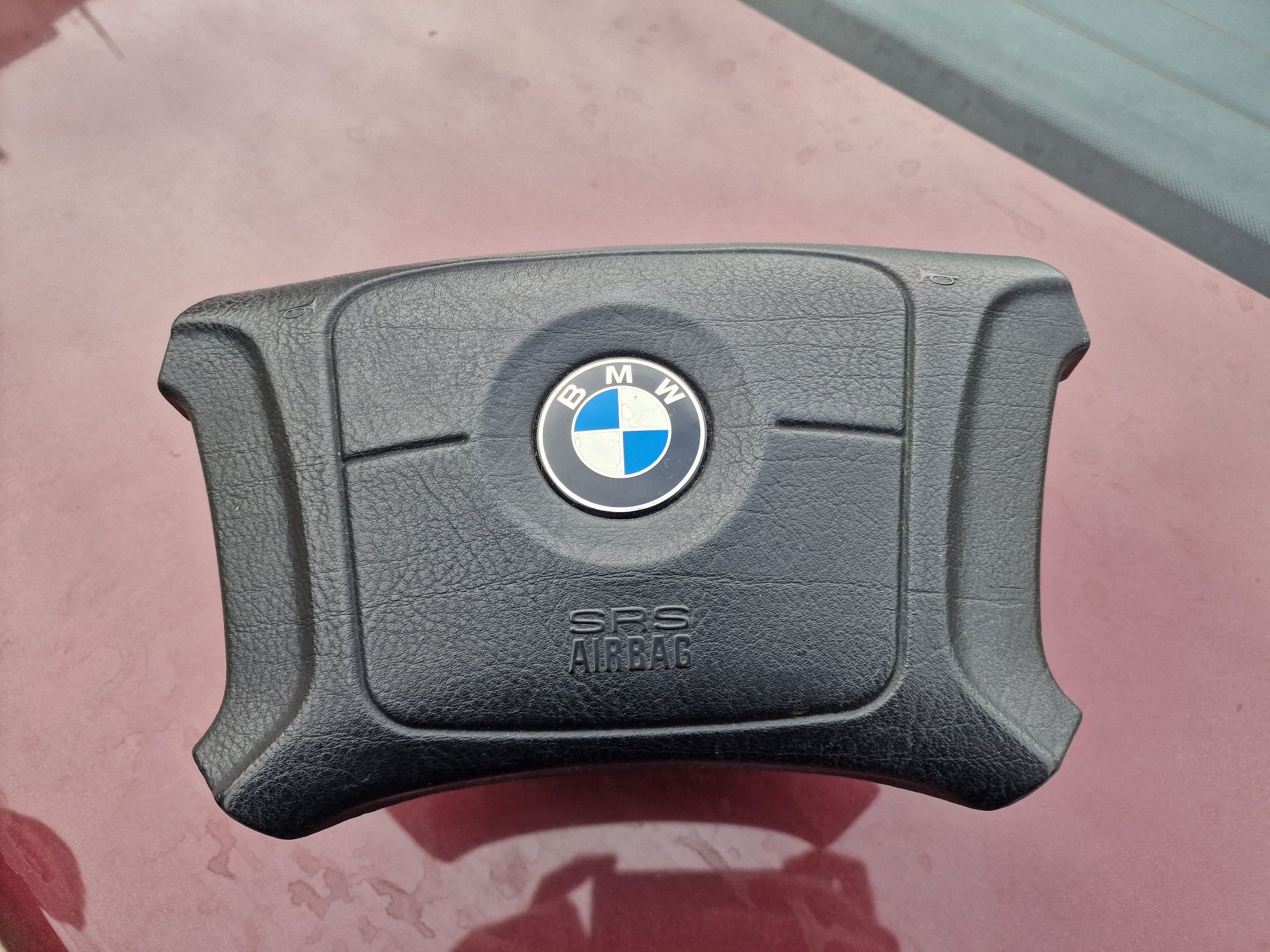 Продавам AIRBAG за BMW E39