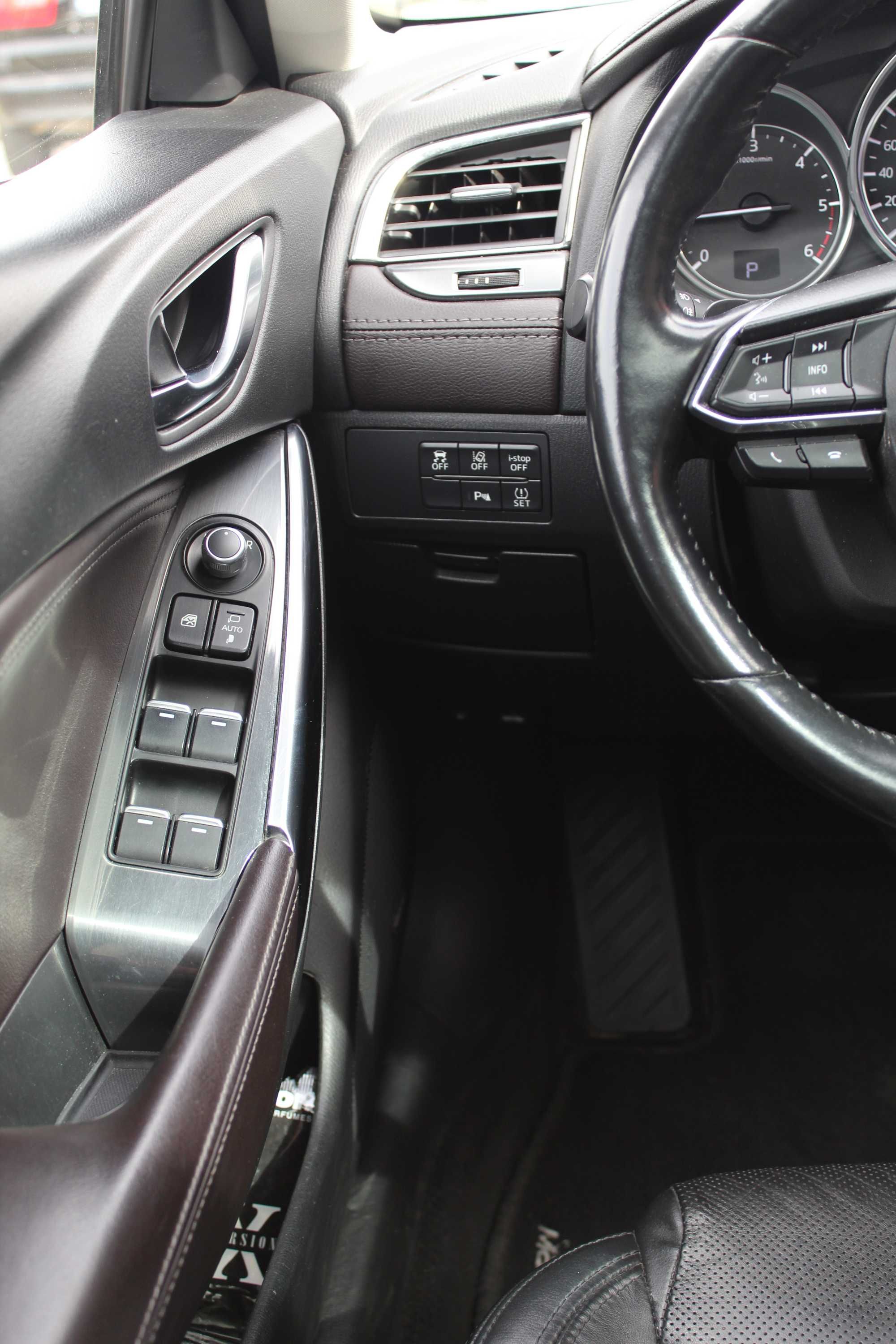 Mazda 6 Takumi 2.2D Automatic