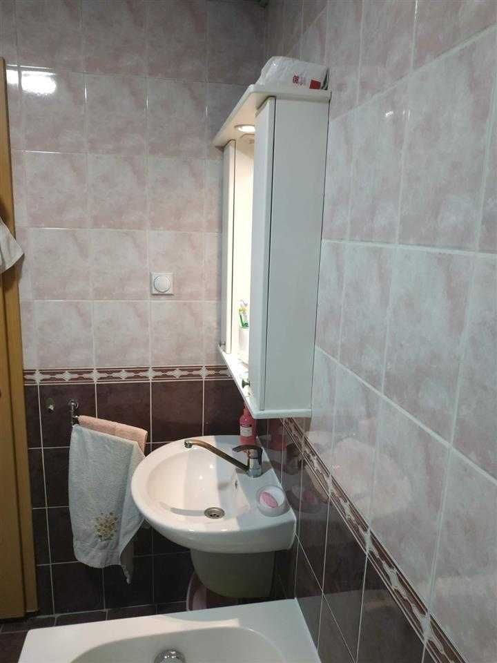 Тристаен имот в кв.Витоша