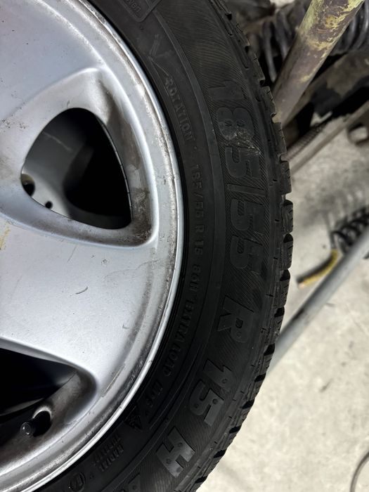Зимни Гуми 185/55/R15