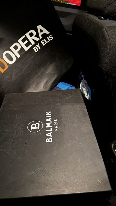 Adidasi Balmain original acte