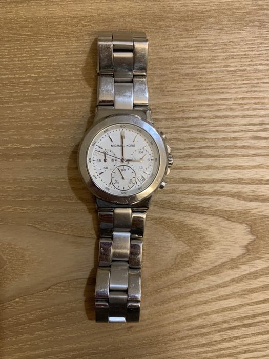 Часовник Michael kors