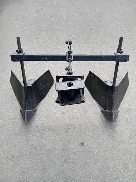 Plug pentru motocultor cu 2 brazde