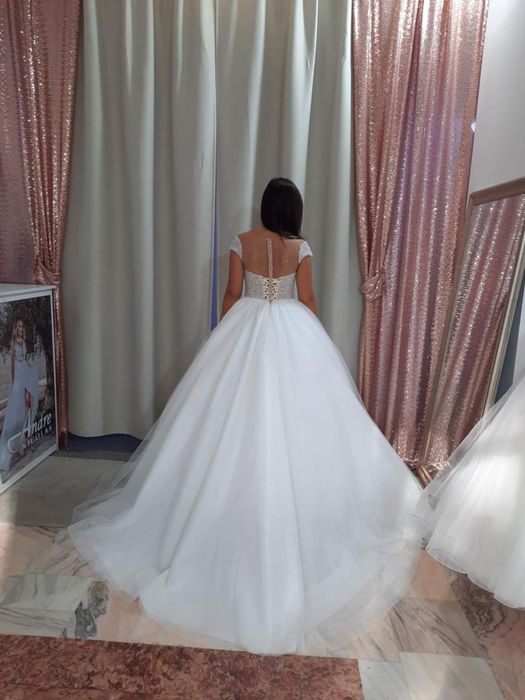 Rochie de mireasa printesa