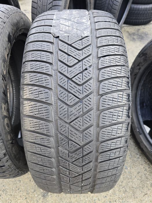 Anvelope iarna 255 50 19