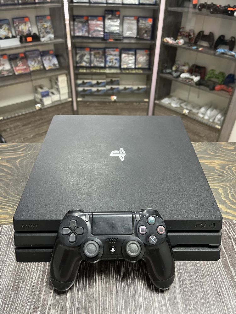 Ps 4 1TB в отличном состоянии