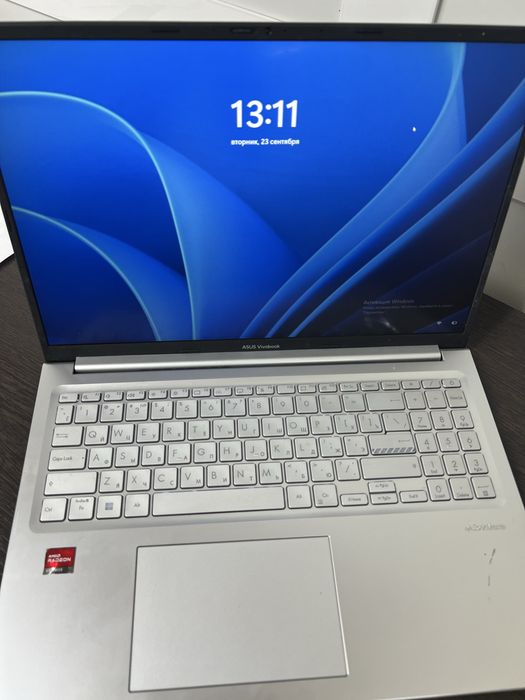 срочна продается Asus vivobook