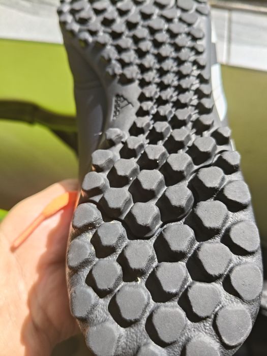 Pantofi sport Adidas Predator 42,5