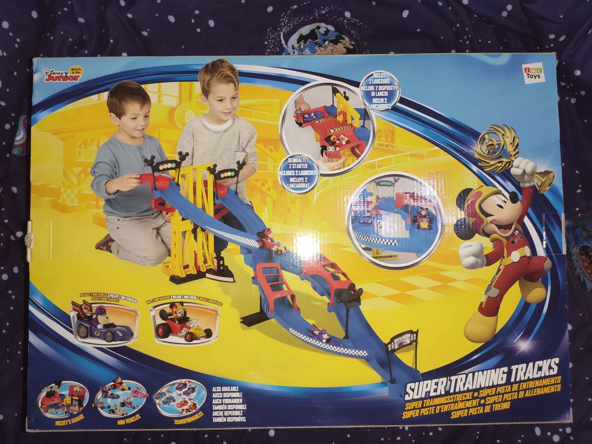 Pista Mickey Roadster Racers