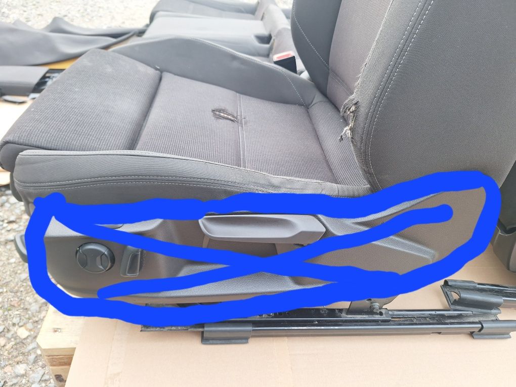Продавам салон за Volkswagen Passat b8