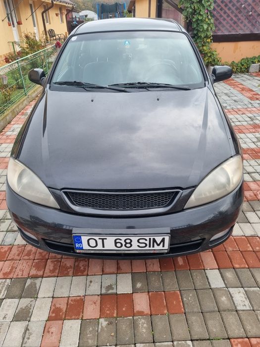 Vând Chevrolet Lacetti Super preț!
