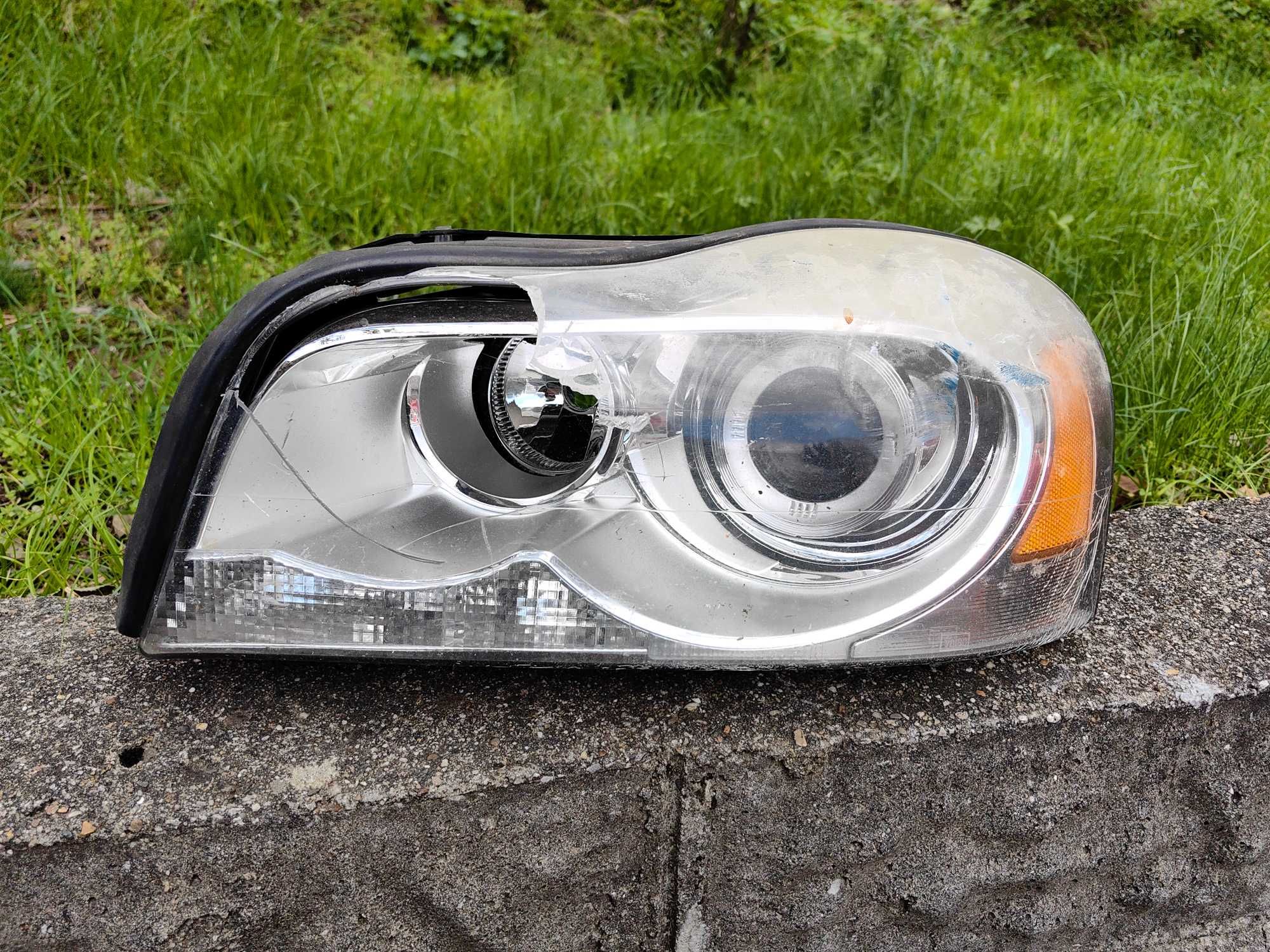 Оригинален фар Волво Volvo XC90 Bixenon