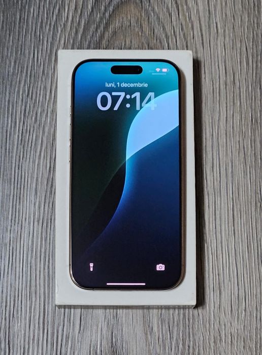 iPhone 16 Pro 100% bat ca nou garantie 1 an