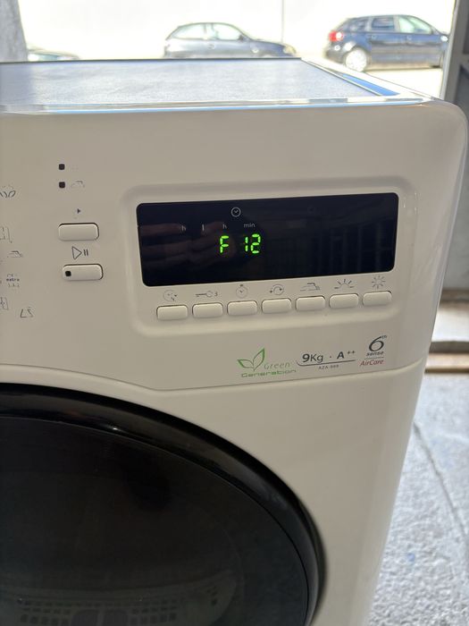 Сушилня Whirlpool с термопомпа 9 кг.