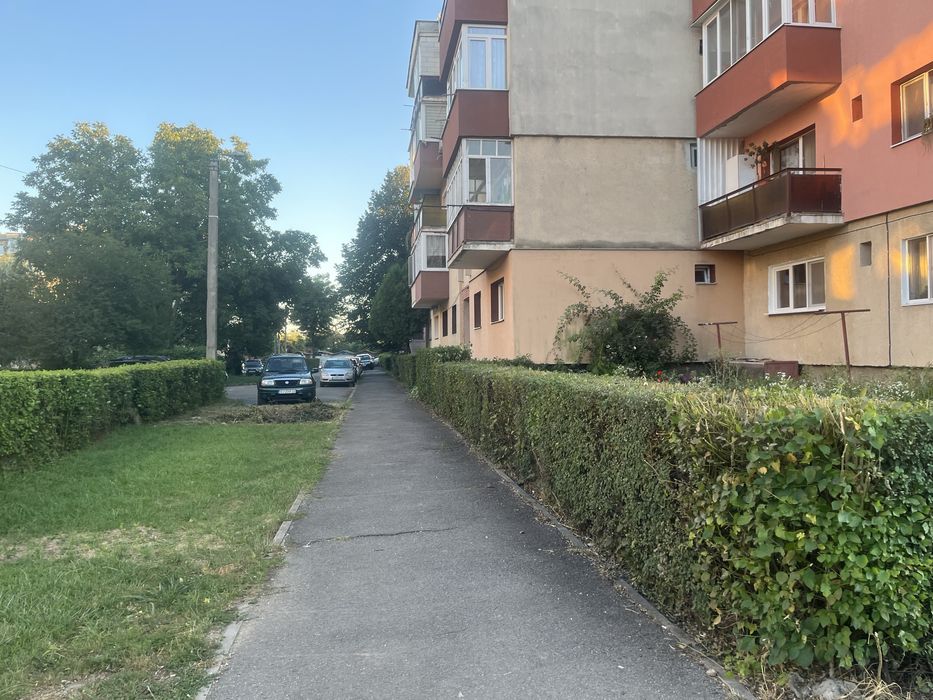 Apartament cu 4 camere