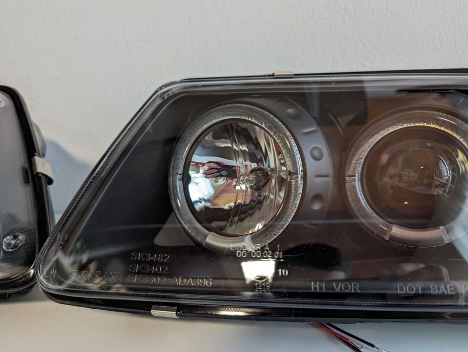 Фарове АУДИ А3 8Л 96-00 ЛЕД AUDI A3 8L LED Angle eyes Тъмни Тунинг