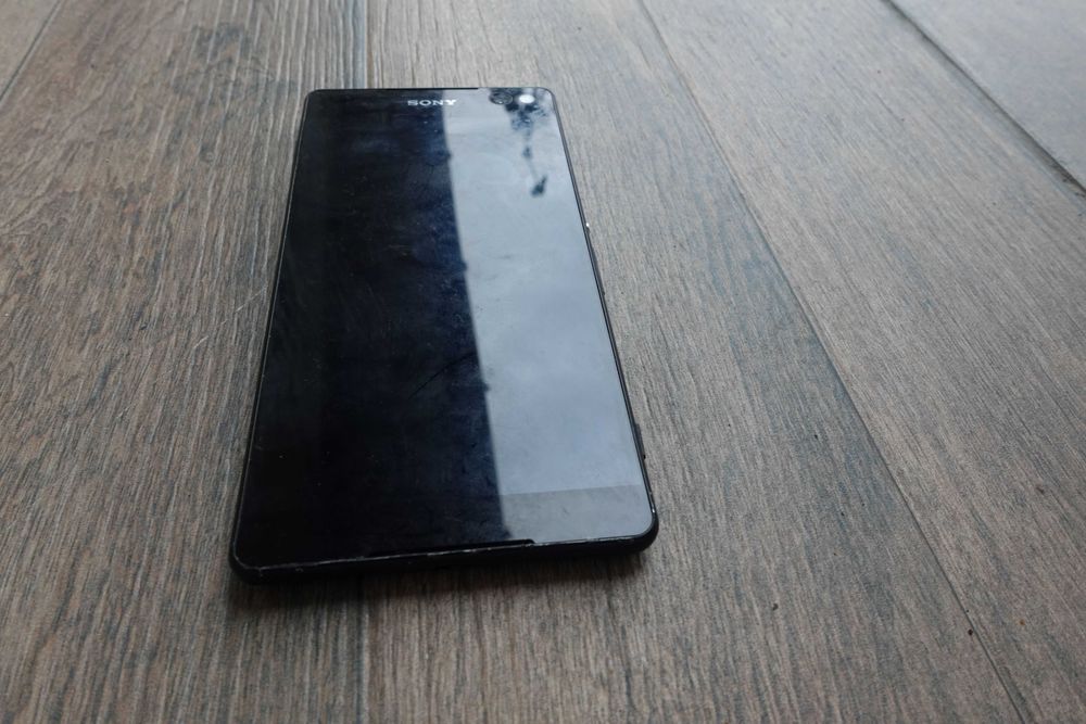 Sony Xperia C5 Ultra Defect Negru