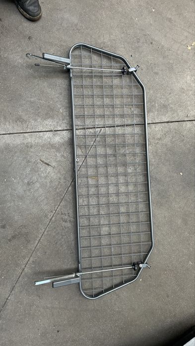 Grilaj separator pentru caini Travall