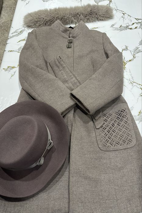 Пальто и шляпа!!