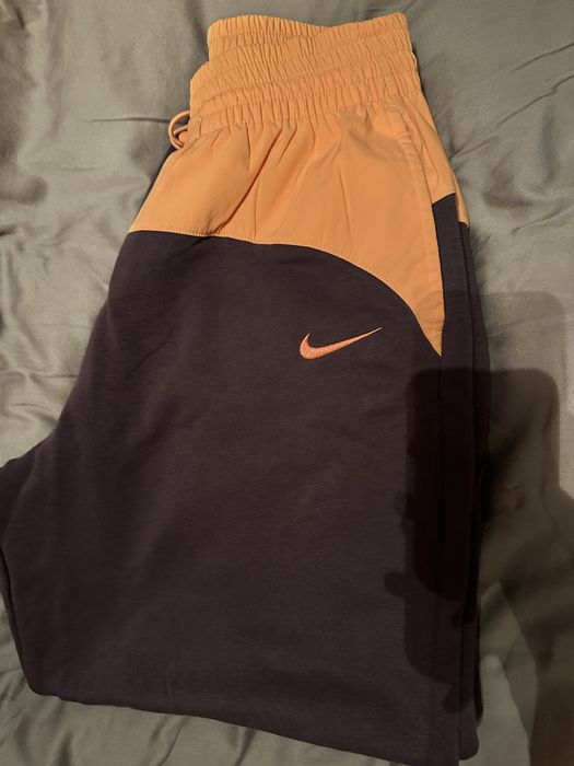 Спортен екип на nike оригинален S / M oversize