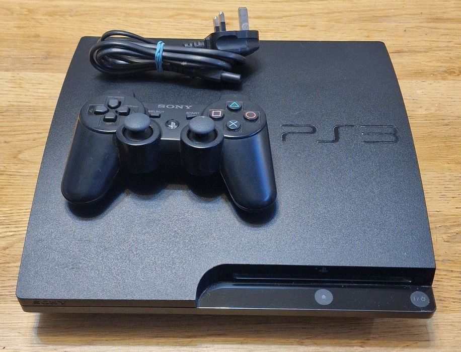 Plestation 3 ps3 plombali 2 ta  jostigi bilan hamma kabellari bor