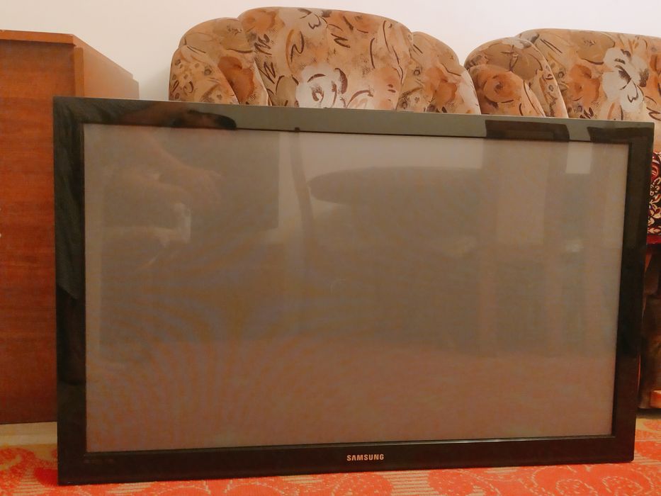 Цветной телевизор марка Samsung  30 т.т марка LG 15т.т,марка LG 5000 т