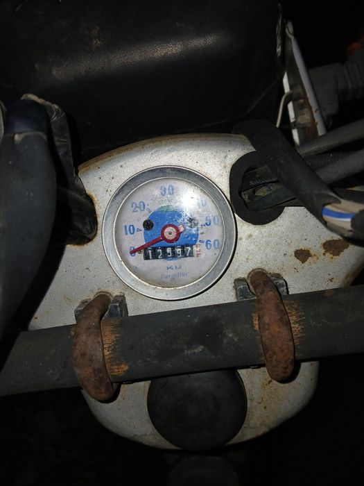 Vând sau schimb scuter farstbike