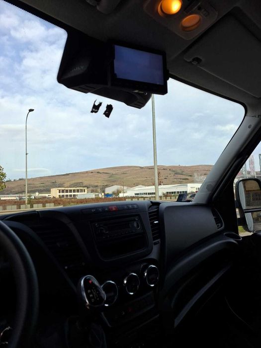 Avans5600+48de rate 506 eur CAMION 7 t+lift-/modific in platforma AUTO