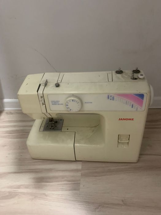 Промышленная швейная машинка