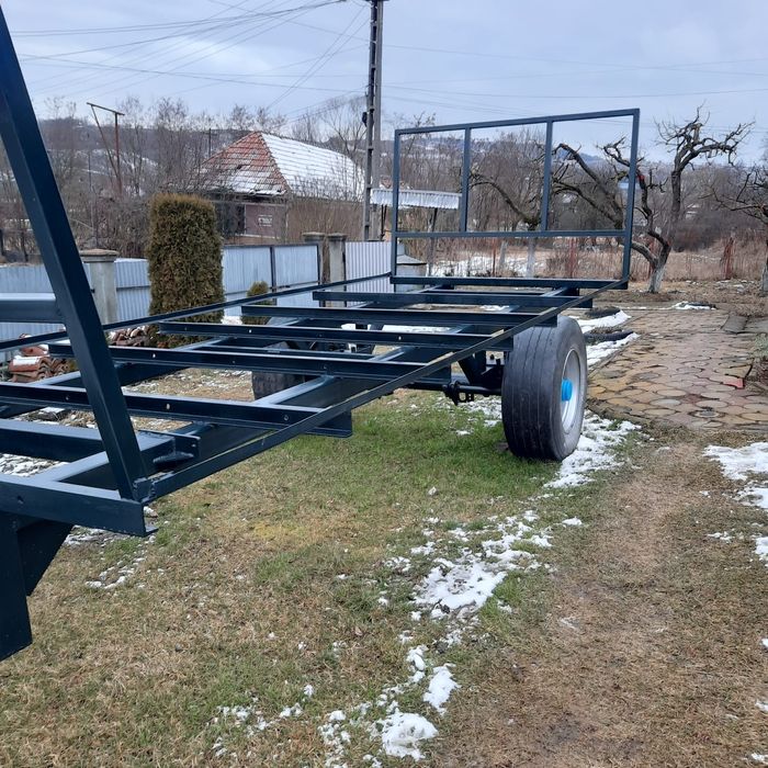 Remorca baloti după tractor