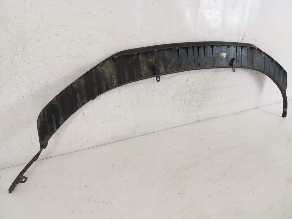 Хюндай и30 / Hyundai i30 [ - ] Оригинален преден спойлер в добро състо