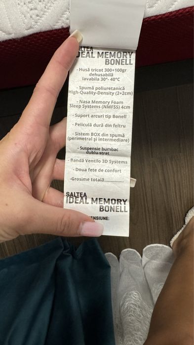 Pat cu saltea ,1 noptiera si 1 dulap