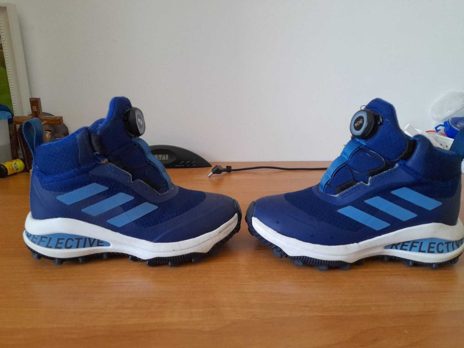 Ghete Adidas pentru copii marimea 31