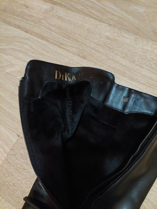 Дамски ботуши DIKA