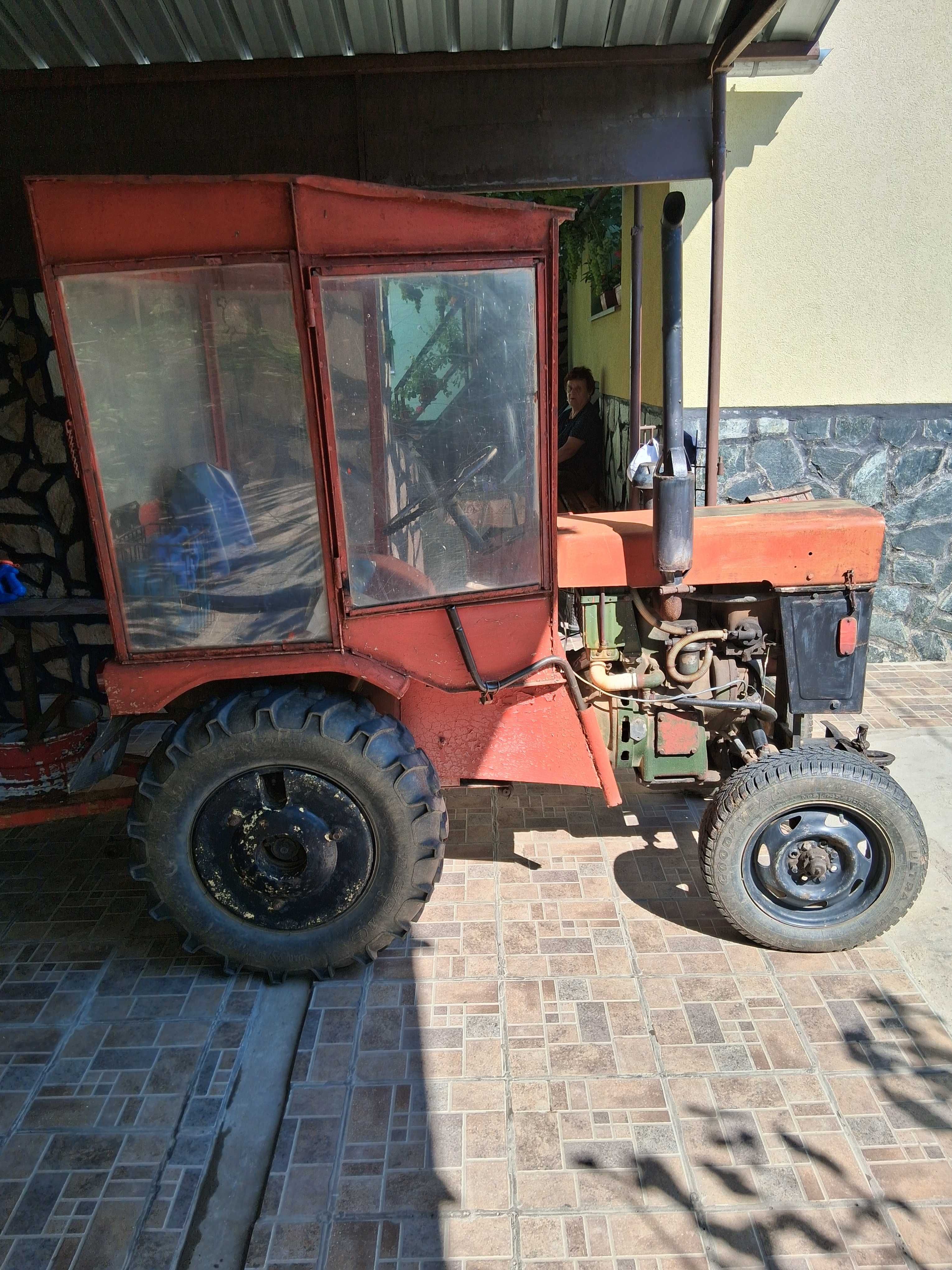 Трактор синтай-120