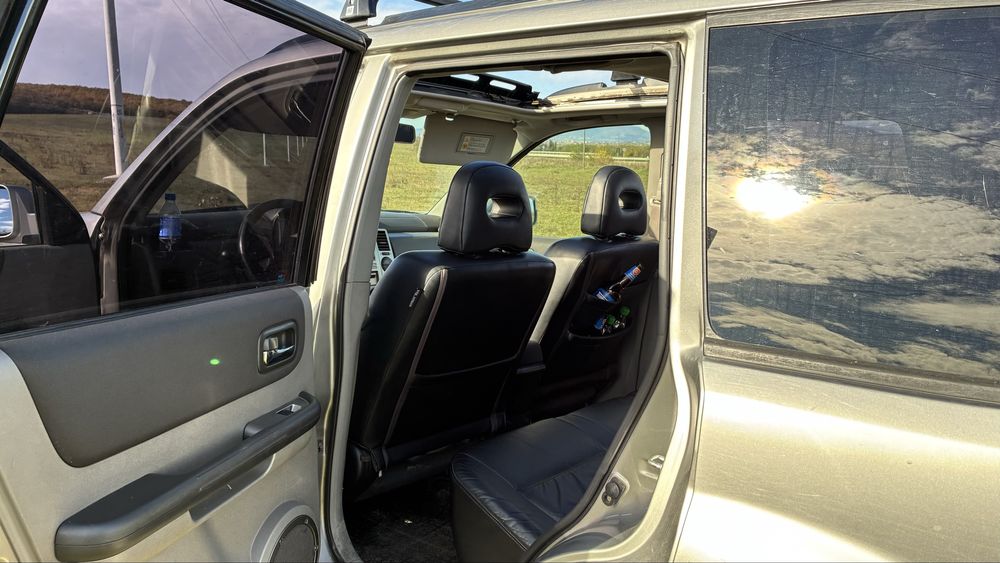 Vand Nissan X trail 2004