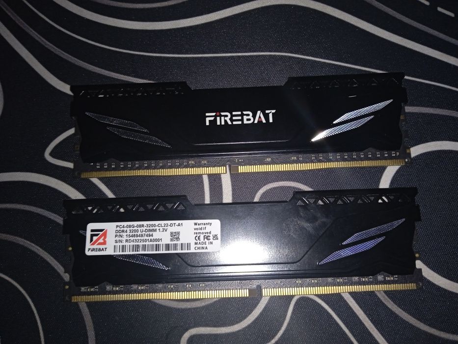 Продам оперативную память 16gb по 8gb