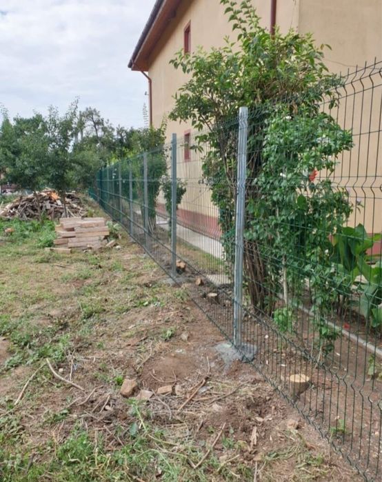 Vand garduri din plasa burdurata