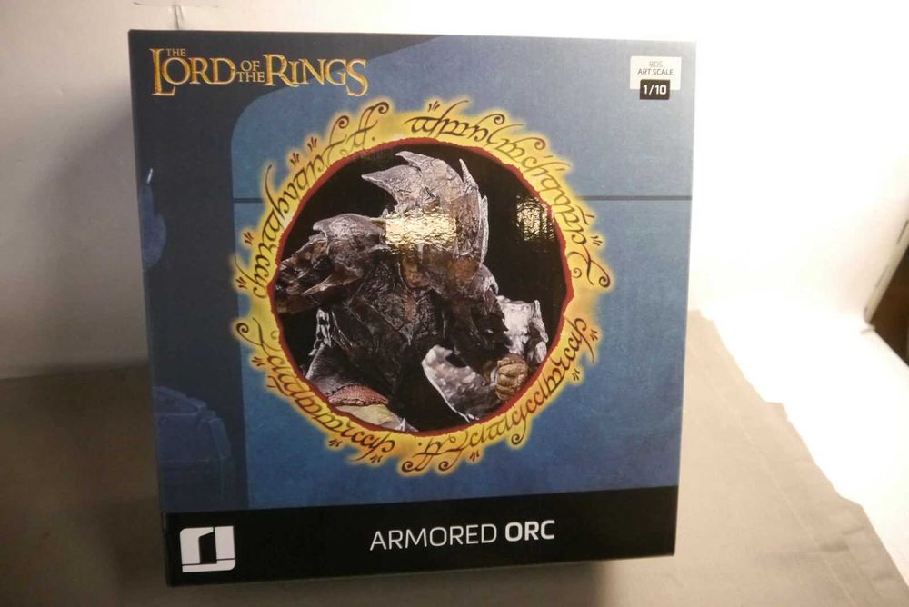 Статуетка Iron Studios Movies: Lord of The Rings - Armored Orc, 20 cm