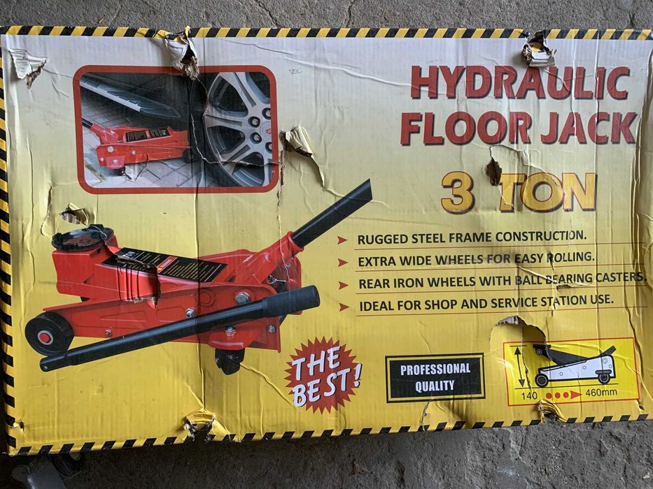 Домкрат гидравлический подкатной 3т новый