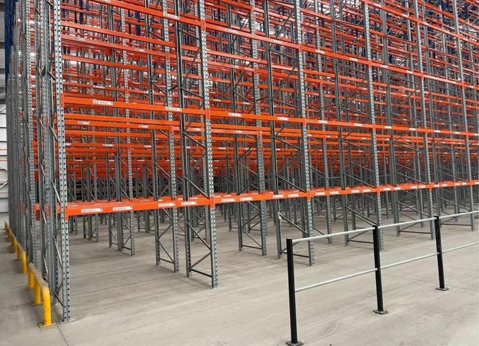 Vand rafturi metalice