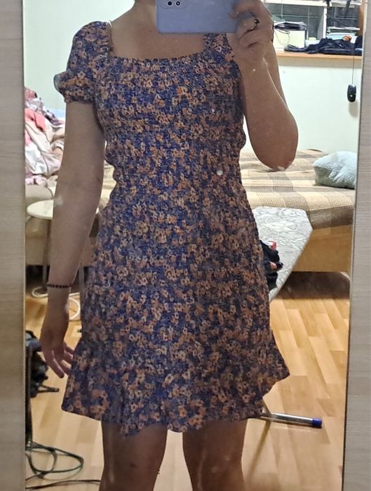 Платье с биркой