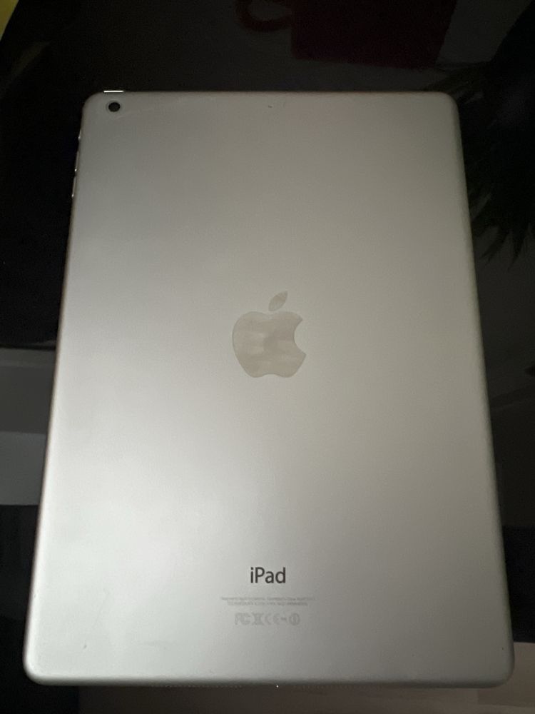 Vand Ipad Air A1474